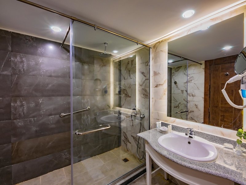 Titanic Resort & Aqua Park 15