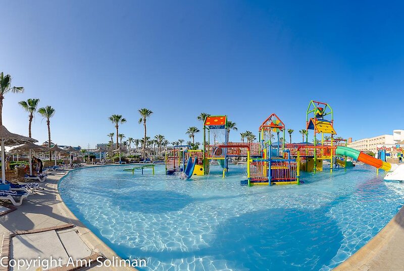 Titanic Resort & Aqua Park 56