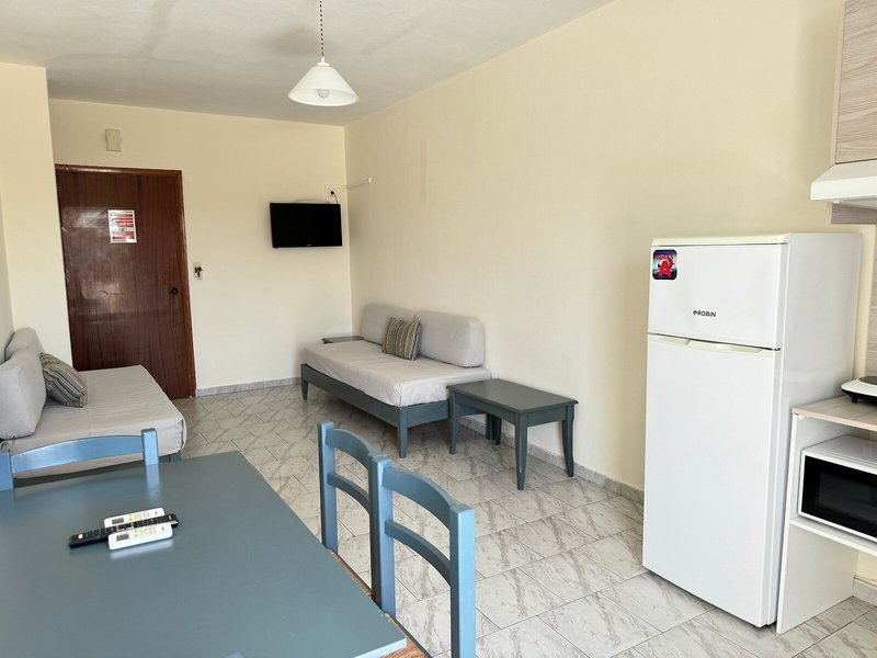 Domenica Apartments 10