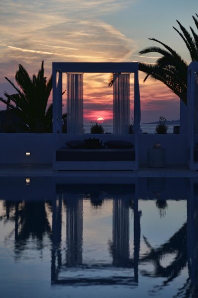 Livin Mykonos 9