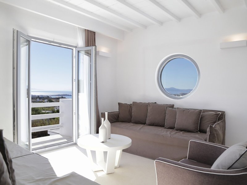Livin Mykonos 45