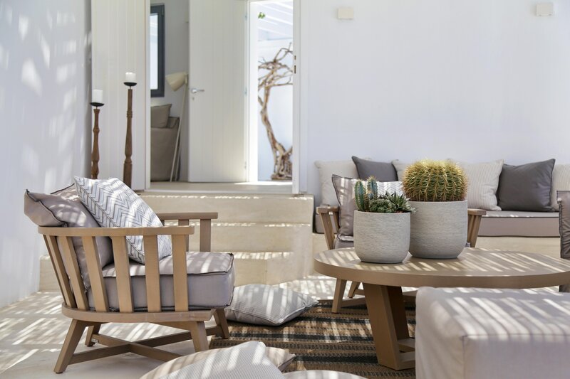 Livin Mykonos 100