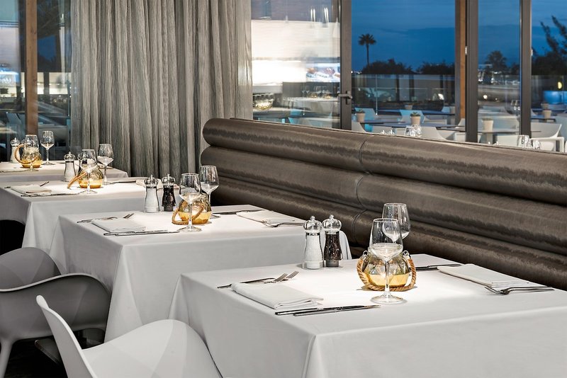 Elba Premium Suites 14