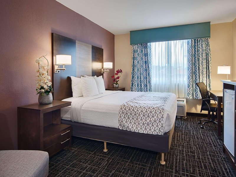 Best Western Fort Myers Inn & Suites 17