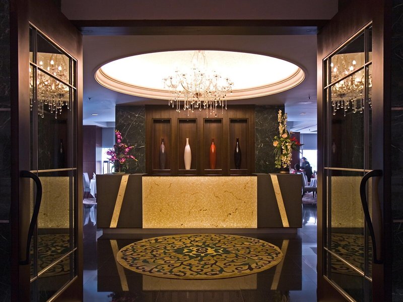 LOTTE Hotel Saigon 13