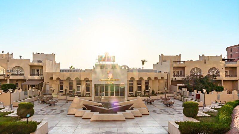 Sunny Days Mirette Family Aqua Park Resort 10