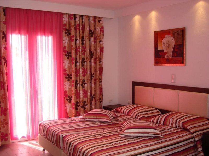 Elena Suites 15