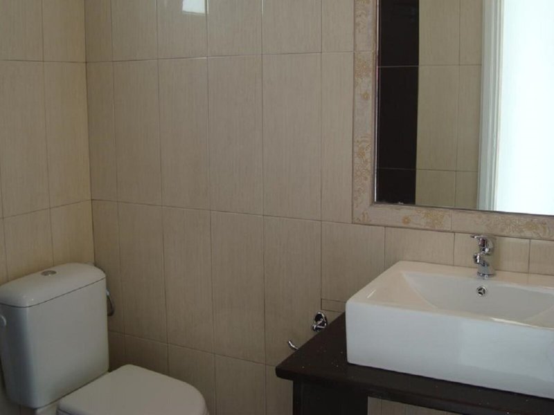 Elena Suites 16
