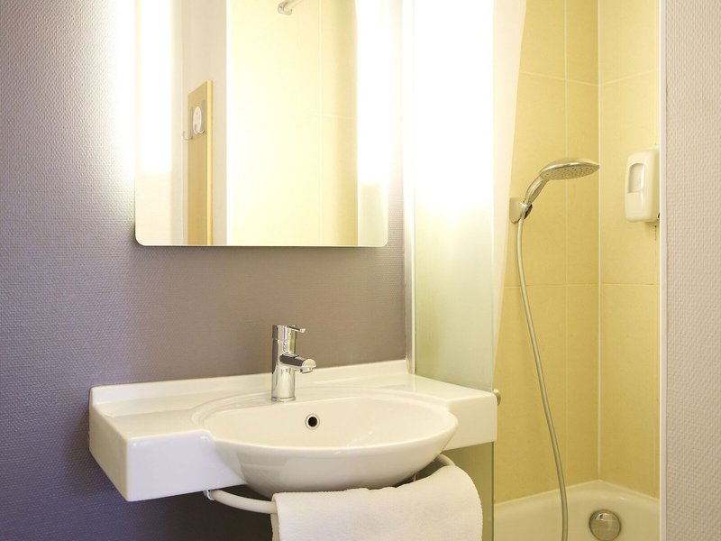 B&B Hotel Montpellier Le Millenaire 27