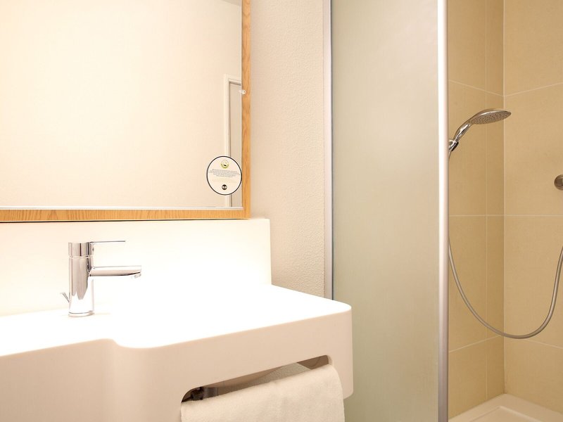 B&B Hotel Montpellier Le Millenaire 28