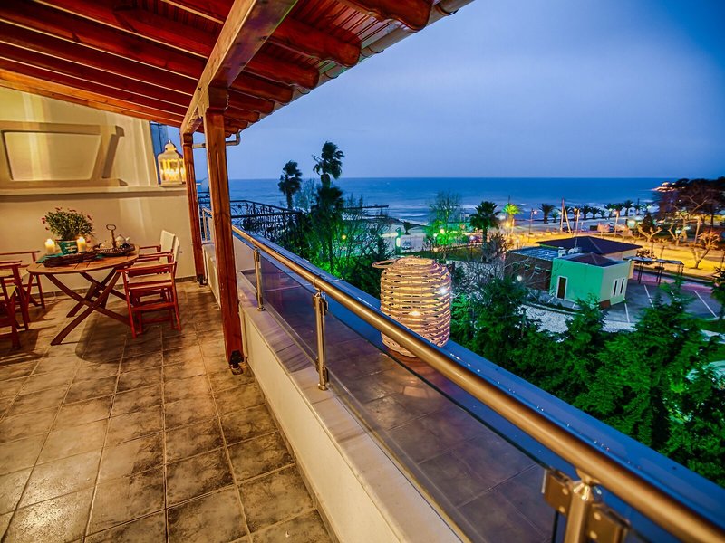 Aqua Mare Sea Side 3