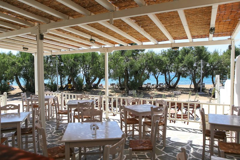 Paros Inn Hotel 3