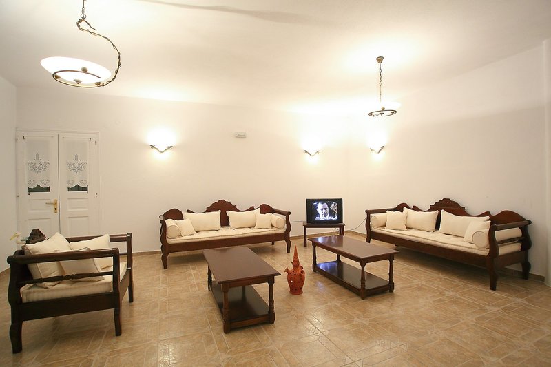 Paros Inn Hotel 14