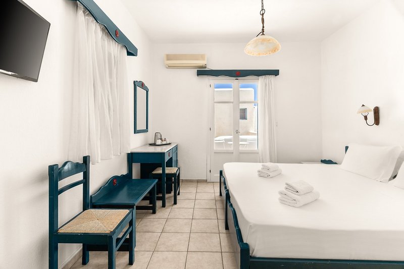 Paros Inn Hotel 16