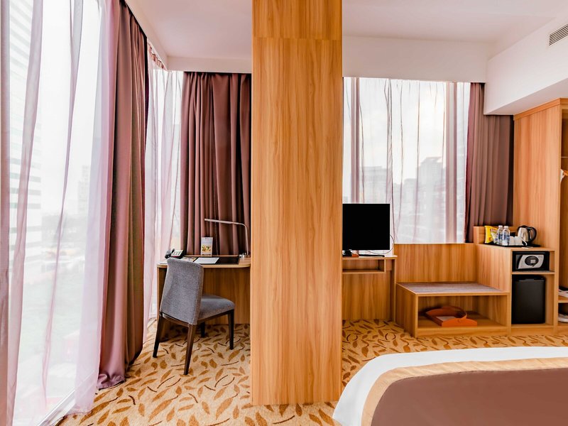 Bay Hotel Ho Chi Minh 24