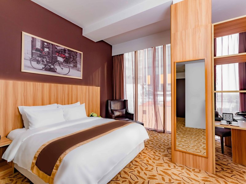 Bay Hotel Ho Chi Minh 25