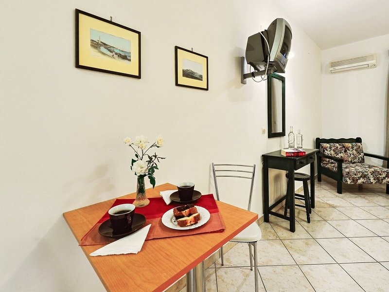 Remezzo Studios & Apartments 21