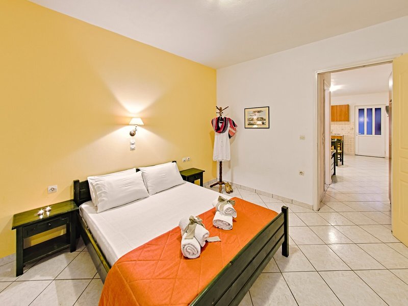 Remezzo Studios & Apartments 35