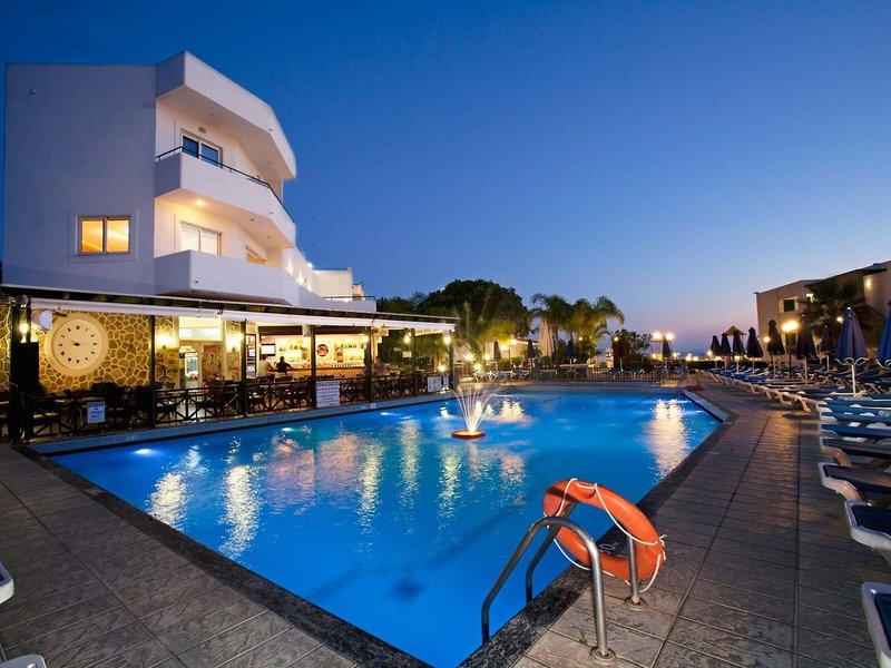 Pefkos Beach Hotel 2