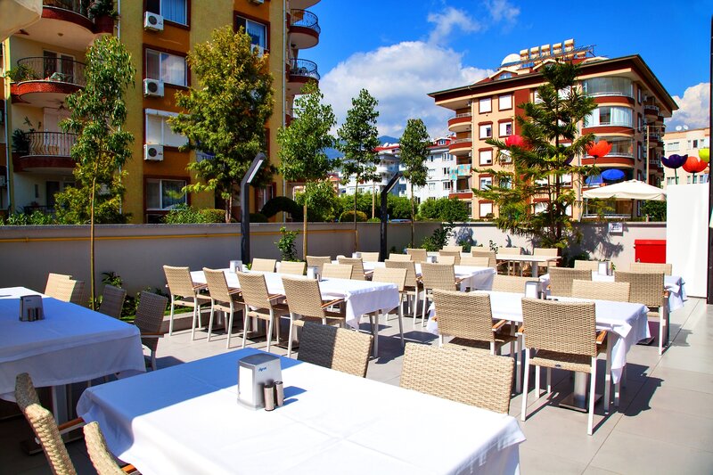 Green Garden Suite Hotel 24