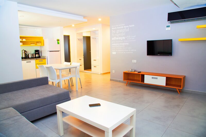 Green Garden Suite Hotel 17