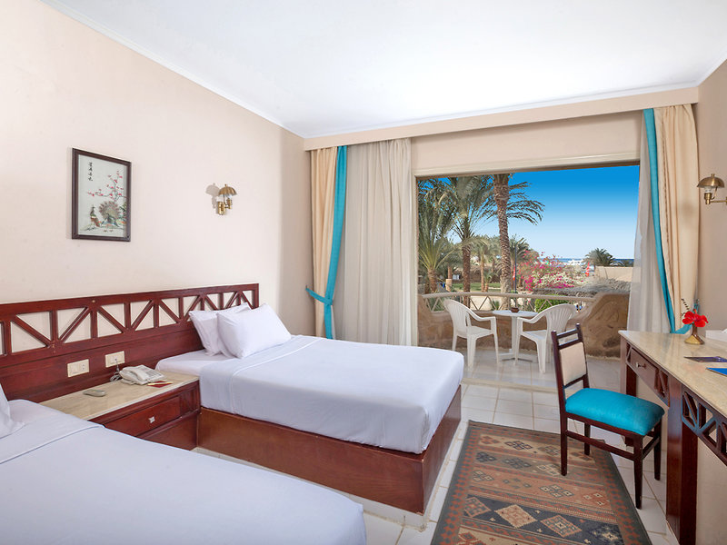 Utopia Beach Club 21