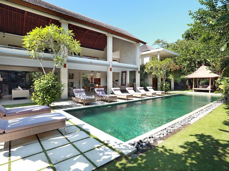 Villa Bali Asri Batubelig 10