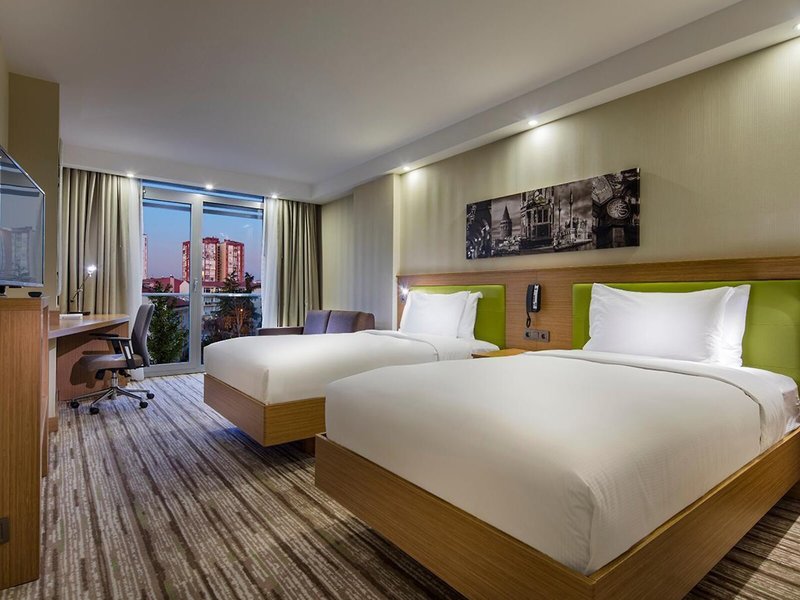 Hampton by Hilton Istanbul Atakoy 18
