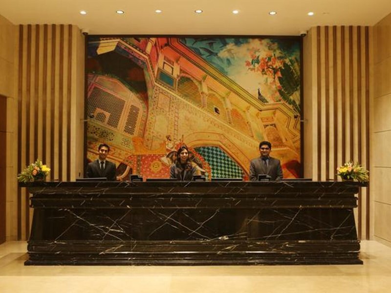 The Pride Plaza Hotel Aerocity 7