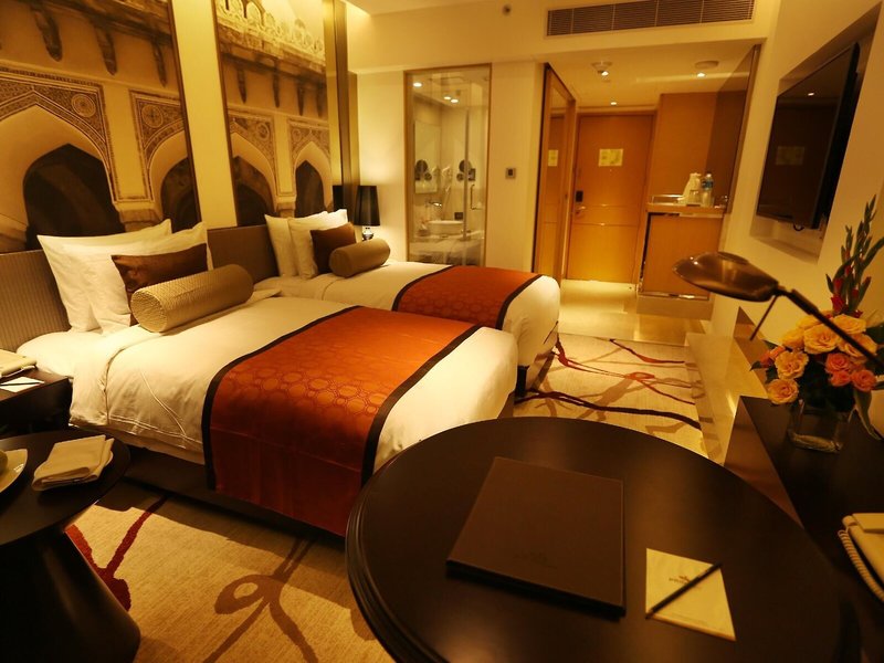 The Pride Plaza Hotel Aerocity 19