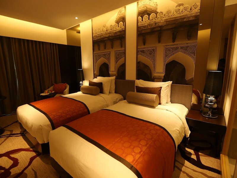 The Pride Plaza Hotel Aerocity 21