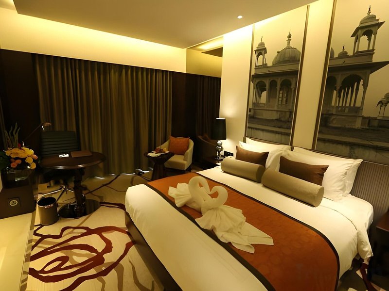 The Pride Plaza Hotel Aerocity 23