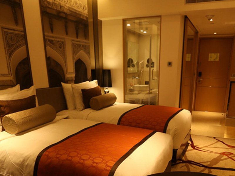 The Pride Plaza Hotel Aerocity 29