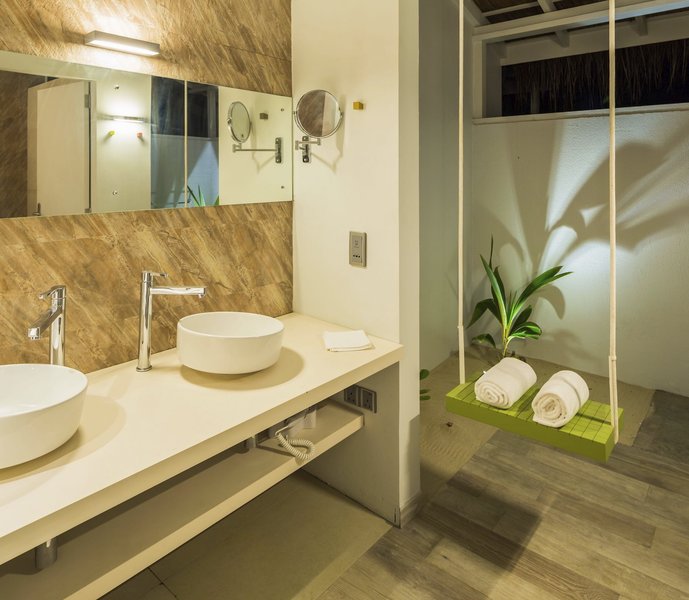 Cocoon Maldives 11