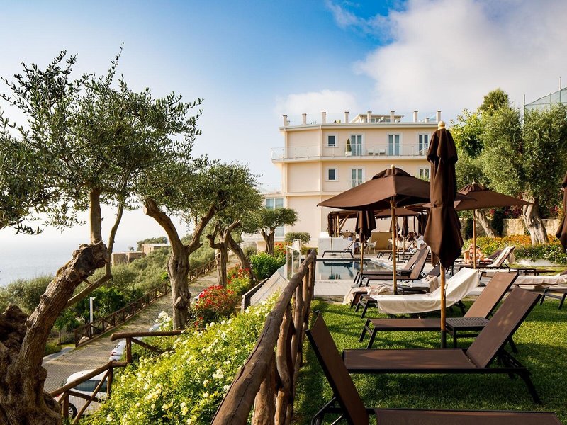 Villa Fiorella Art Hotel 4