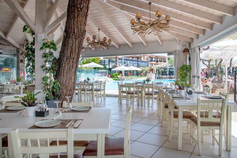 Anthemus Sea Beach Hotel & Spa 7