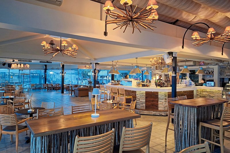 Anthemus Sea Beach Hotel & Spa 12