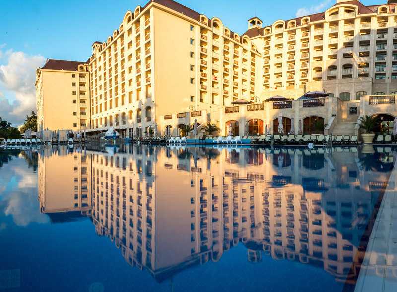 Meliá Grand Hermitage 63