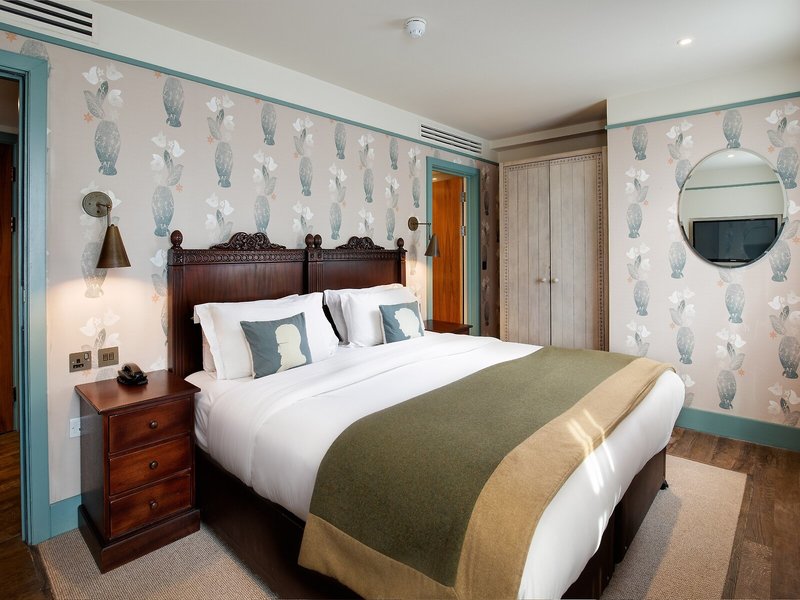 The Morton Hotel 17