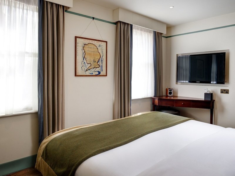 The Morton Hotel 20