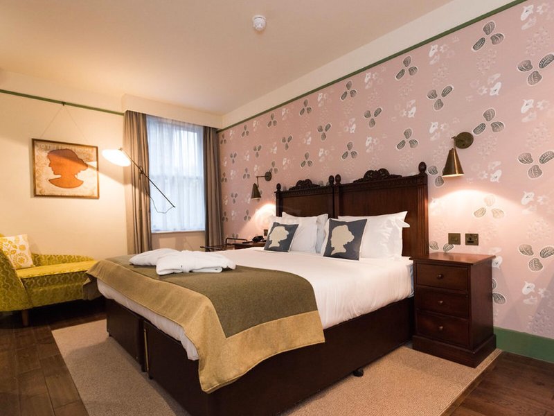 The Morton Hotel 25