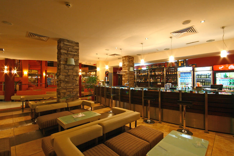Meridian Hotel 12