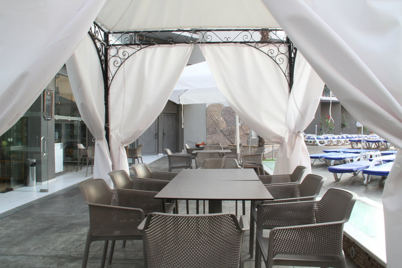 Hotel Meridian 12