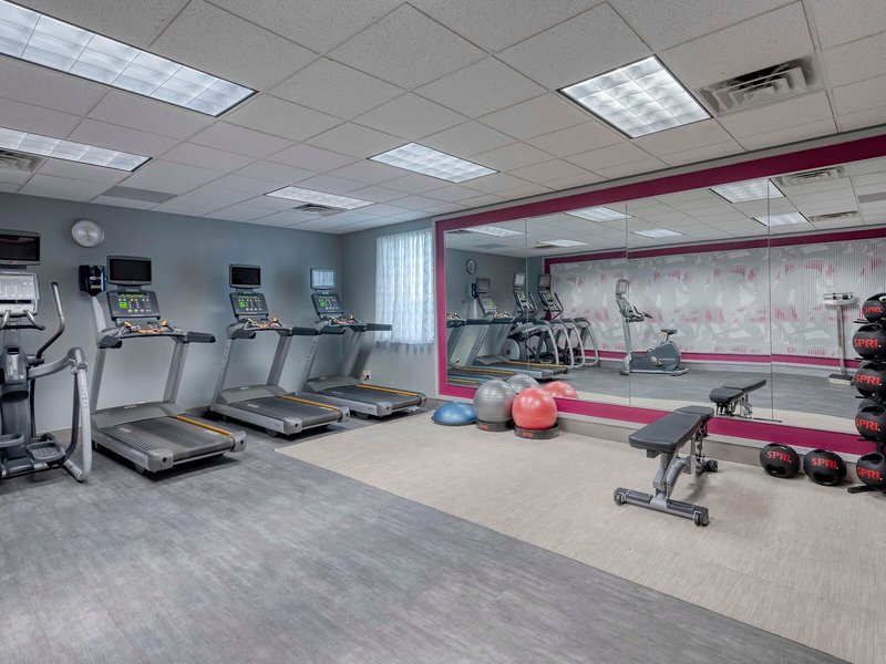 Crowne Plaza Indianapolis-Airport 19 - Sports and leisure