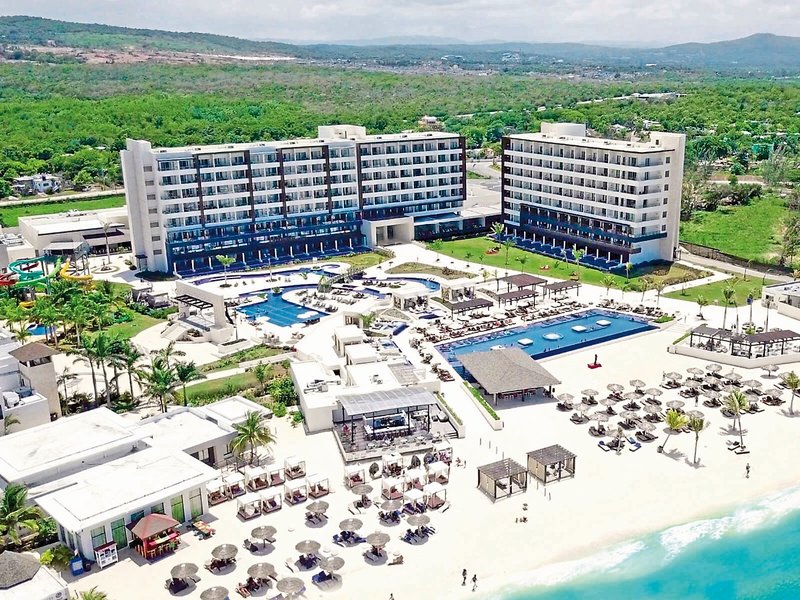 Royalton Blue Waters Montego Bay 1