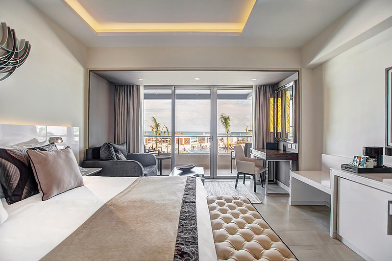 Royalton Blue Waters Montego Bay 9