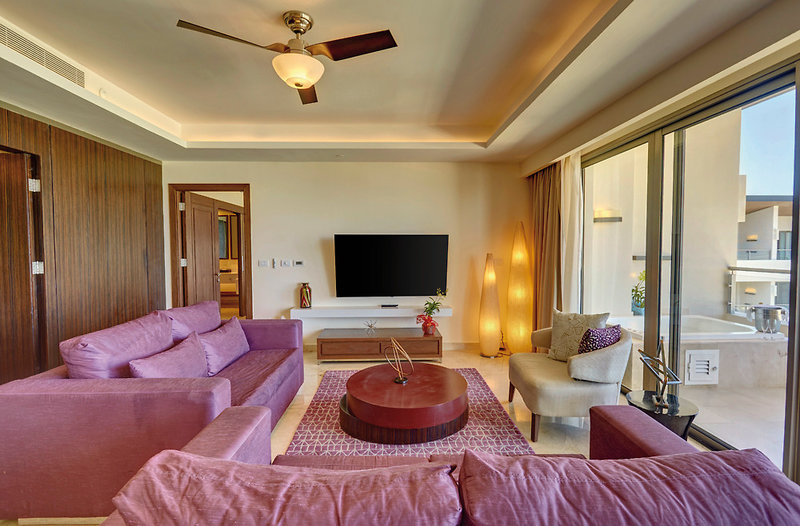 Royalton Blue Waters Montego Bay 17