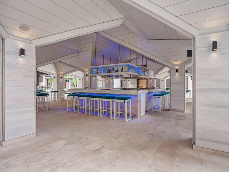 Royalton Blue Waters Montego Bay 34