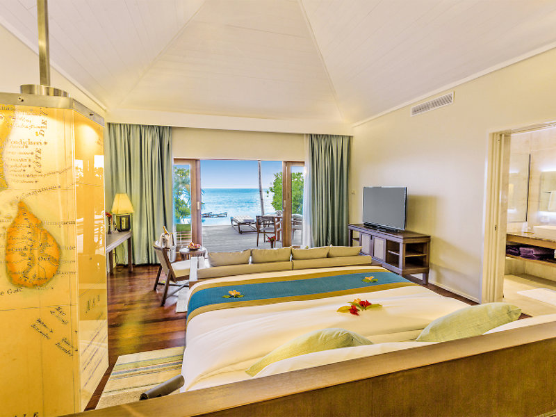 Hurawalhi Island Resort Maldives 4