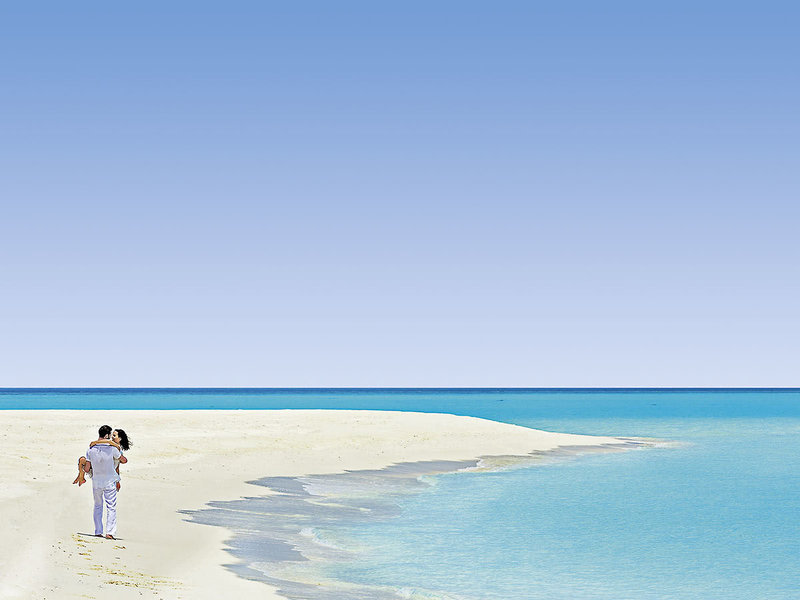 Hurawalhi Island Resort 7